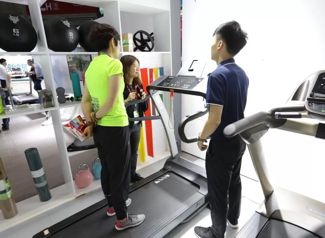 健身器材-Z6.COM-尊龙集团阿里语音智能A5跑步机 健身器材-Z6.COM-尊龙集团阿里语音智能A5跑步机